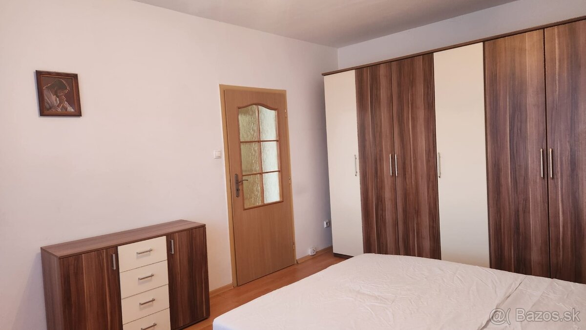 Prenajmem 2 izbový byt - 6
