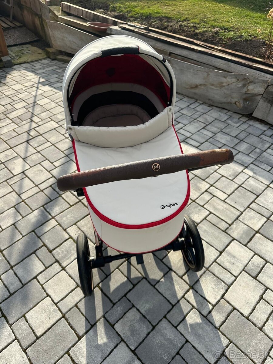Cybex FERRARI edice - 6