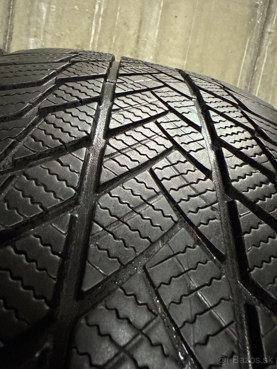 Zimné pneumatiky 225/55/18 Bridgestone Blizzak LM001 AO - 6