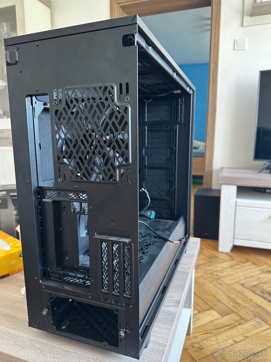 Fractal Design Define 7 XL čierna so sklonom - 6