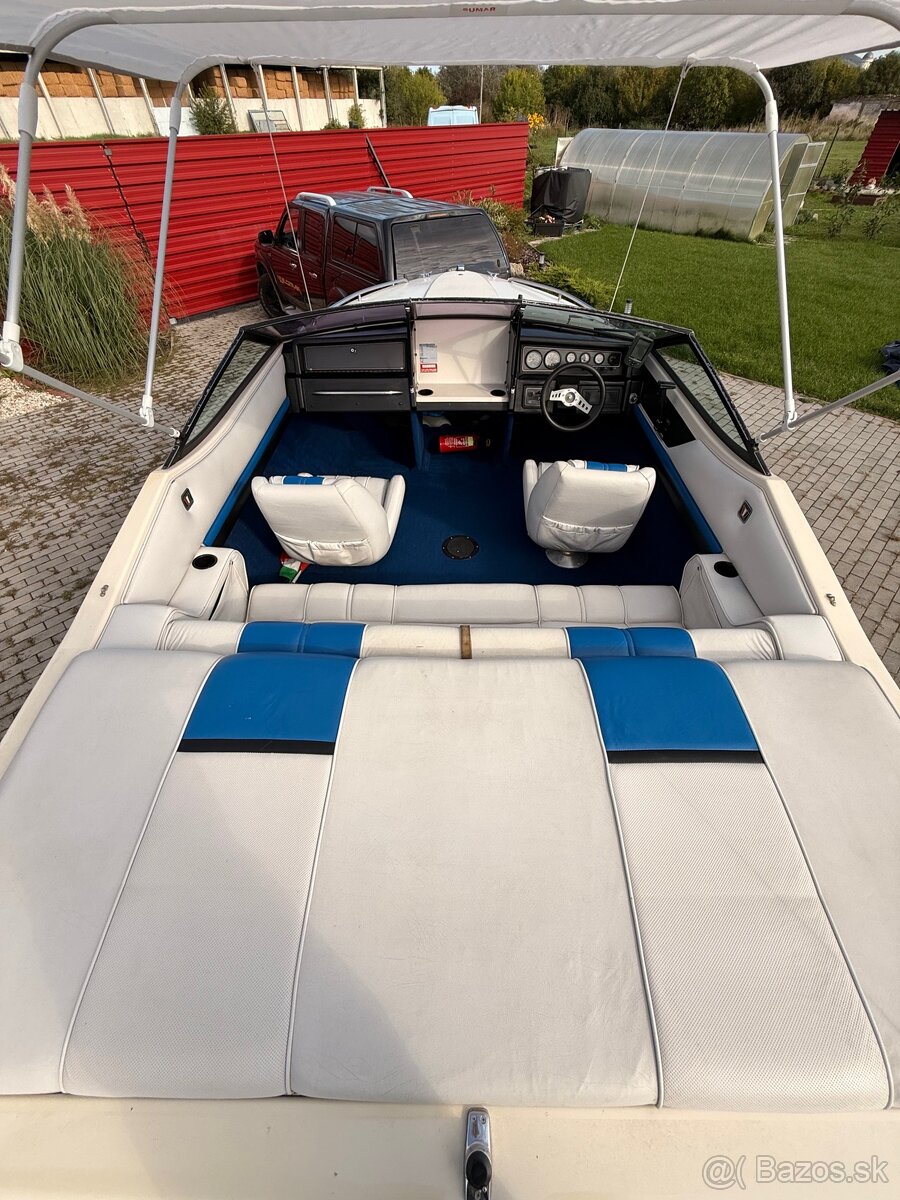 Motorový čln Wellcraft 187 Eclipse XL + prives - 6