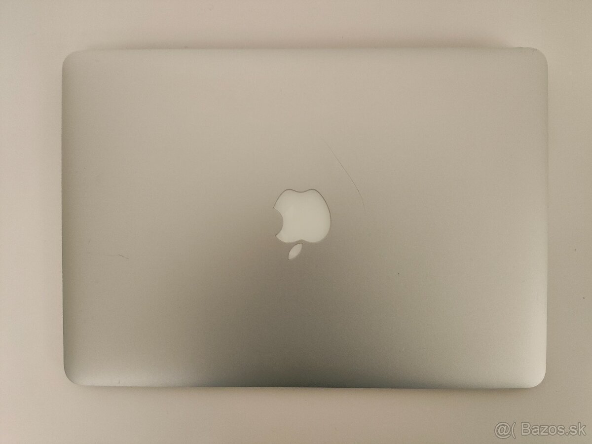 MacBook Air 2017 | i5 • 8GB • 128GB - 6