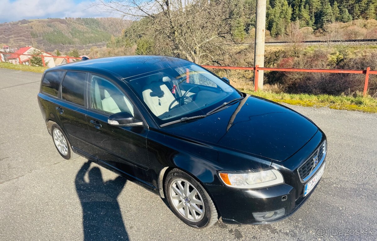 VOLVO V50 2.0 100kw diesel M6 model 2009 - 6