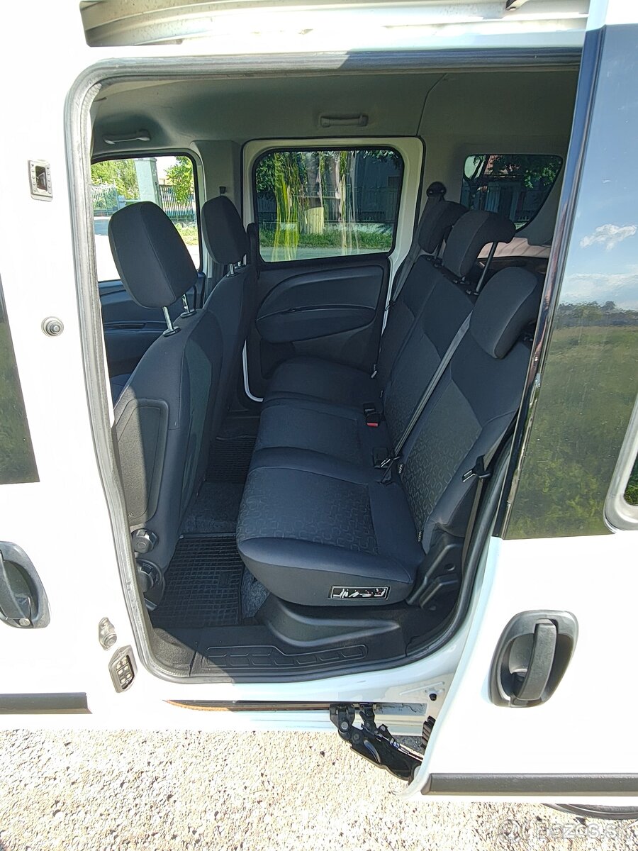 Fiat Doblo Panorama 1,4i - 6