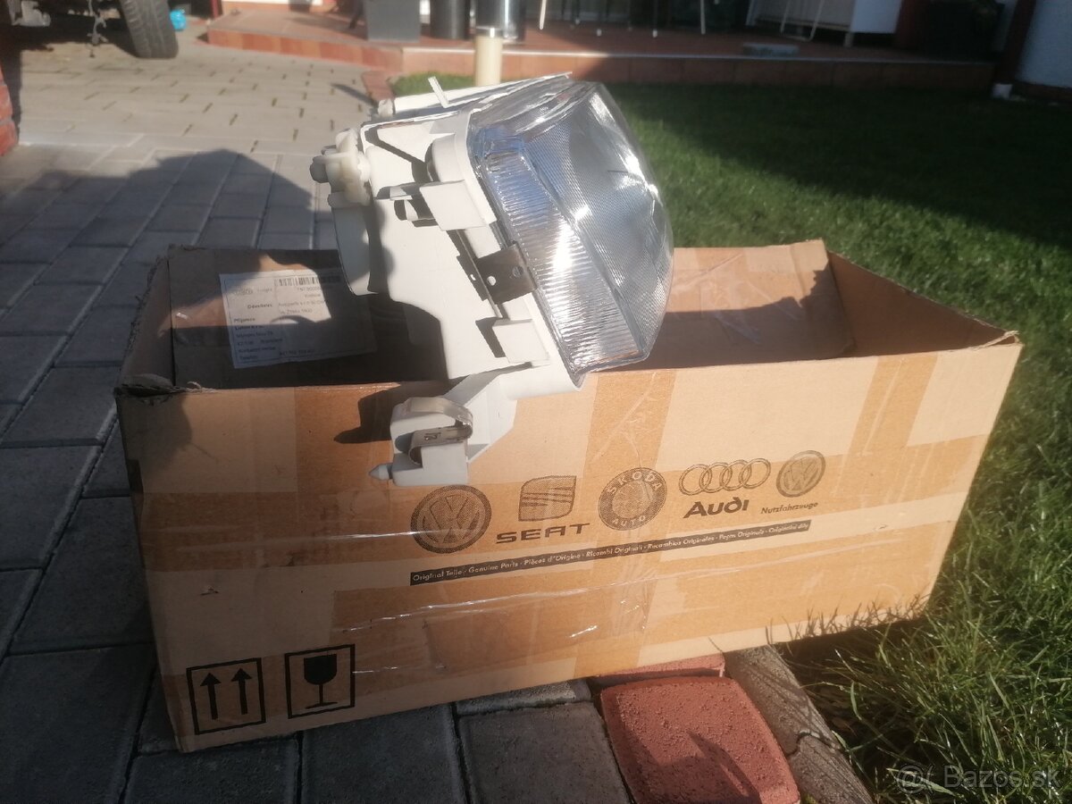 Svetlo Octavia1, práve, Original nové - 6