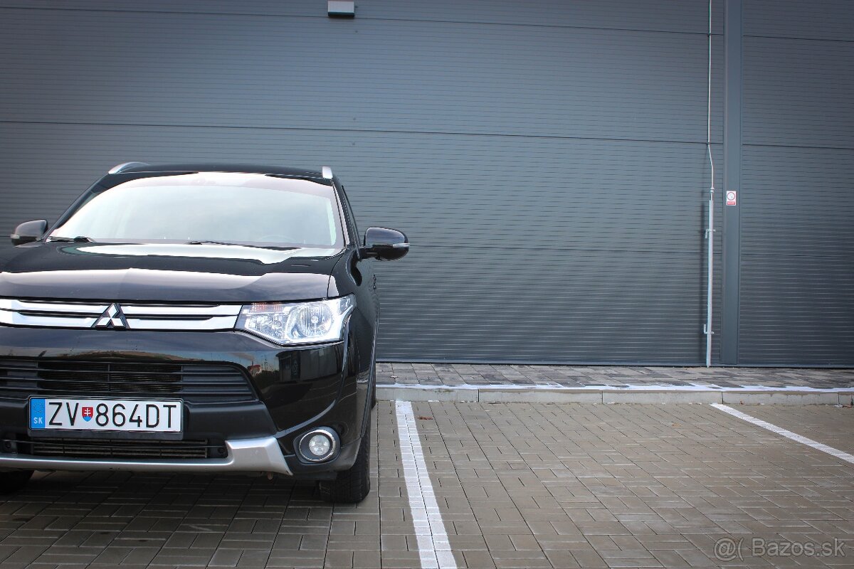 Mitsubishi Outlander 2.2 DI-D Intense, 110kW, M6, 7 miestne - 6