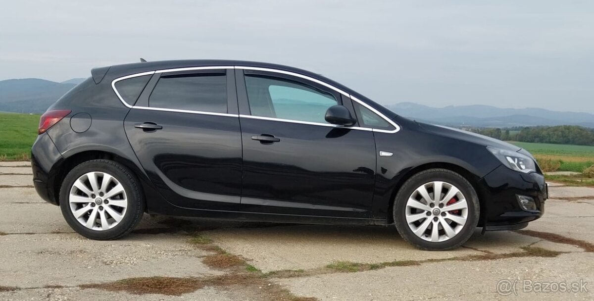 Opel Astra J 1.7 CDTI - 6