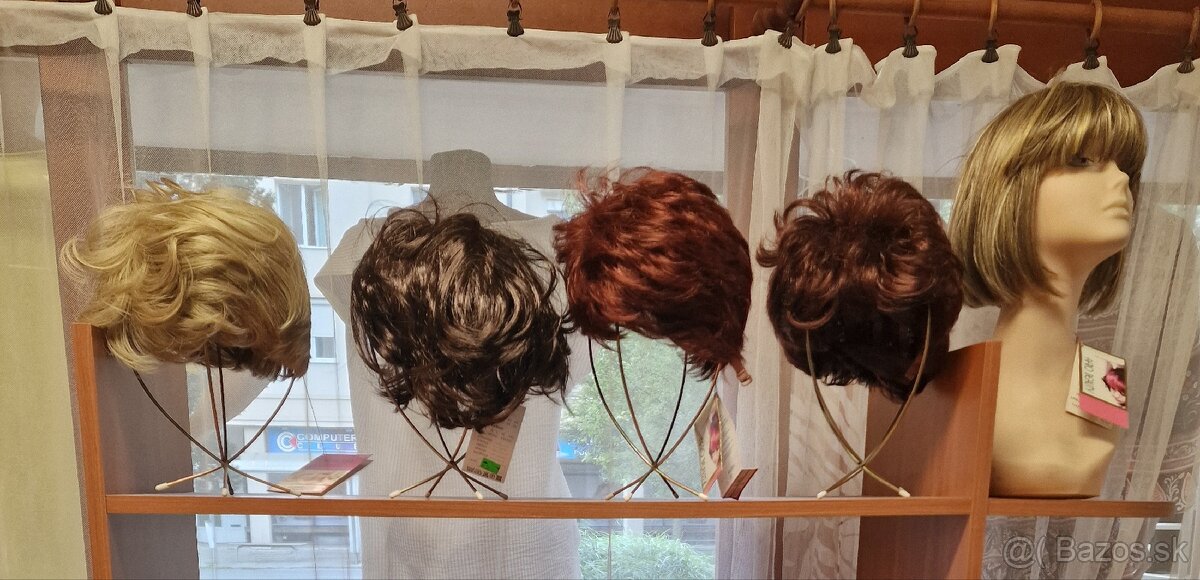 Predám zaridenie, busty, torzá, vešiakové systémy, stojany - 6