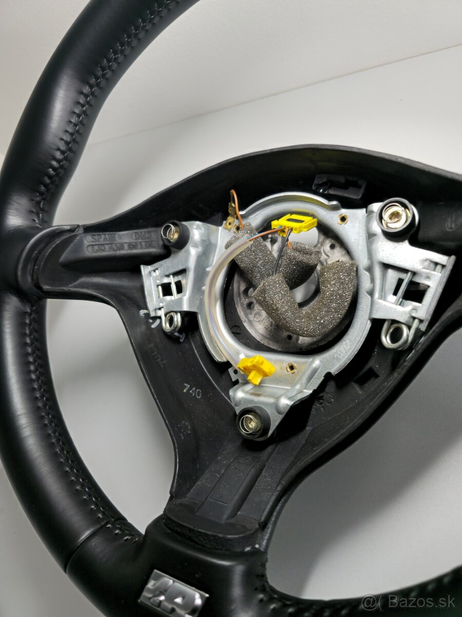 MK4 R32 VOLKSWAGEN KOŽENÝ VOLANT - 6