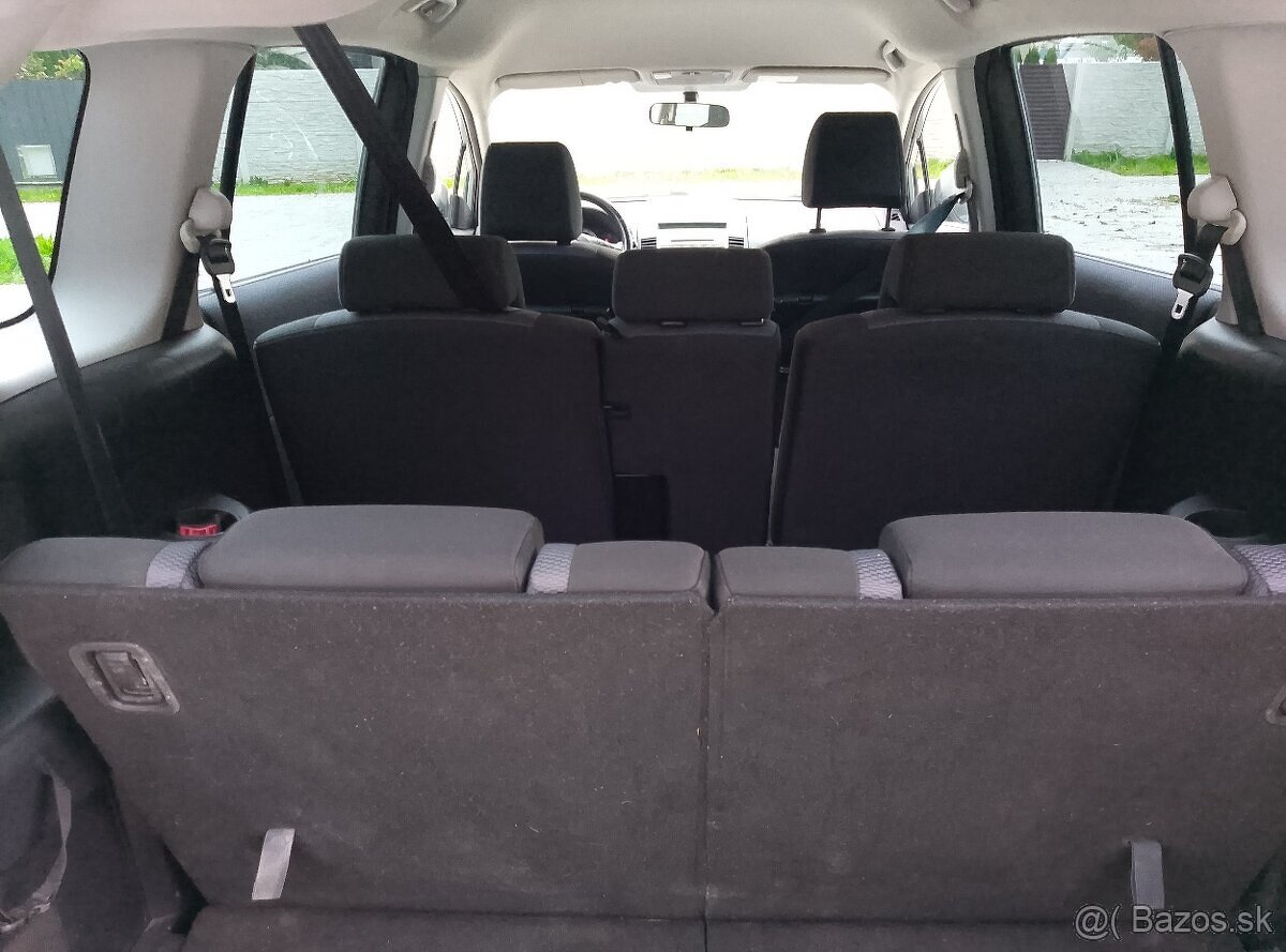 Mazda 5 2.0 81 kW r.v.2008 - 6