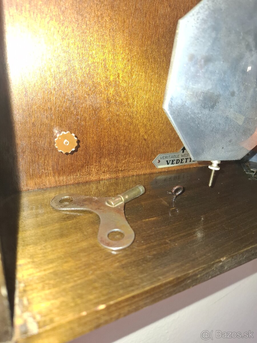 Predám funkčné štvrťbicie hodiny VEDETTE Westminsterská melo - 6