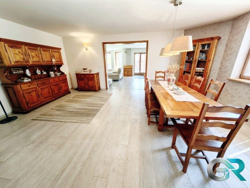 Znížená cena Exkluzívne Ponúkame Vám na predaj rodinnú vil - 6