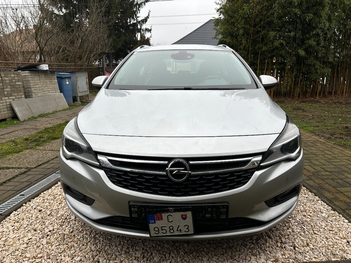 Opel Astra Sport Tourer ST 1.6 CDTI ecoFLEX S&S 110k Innovat - 6