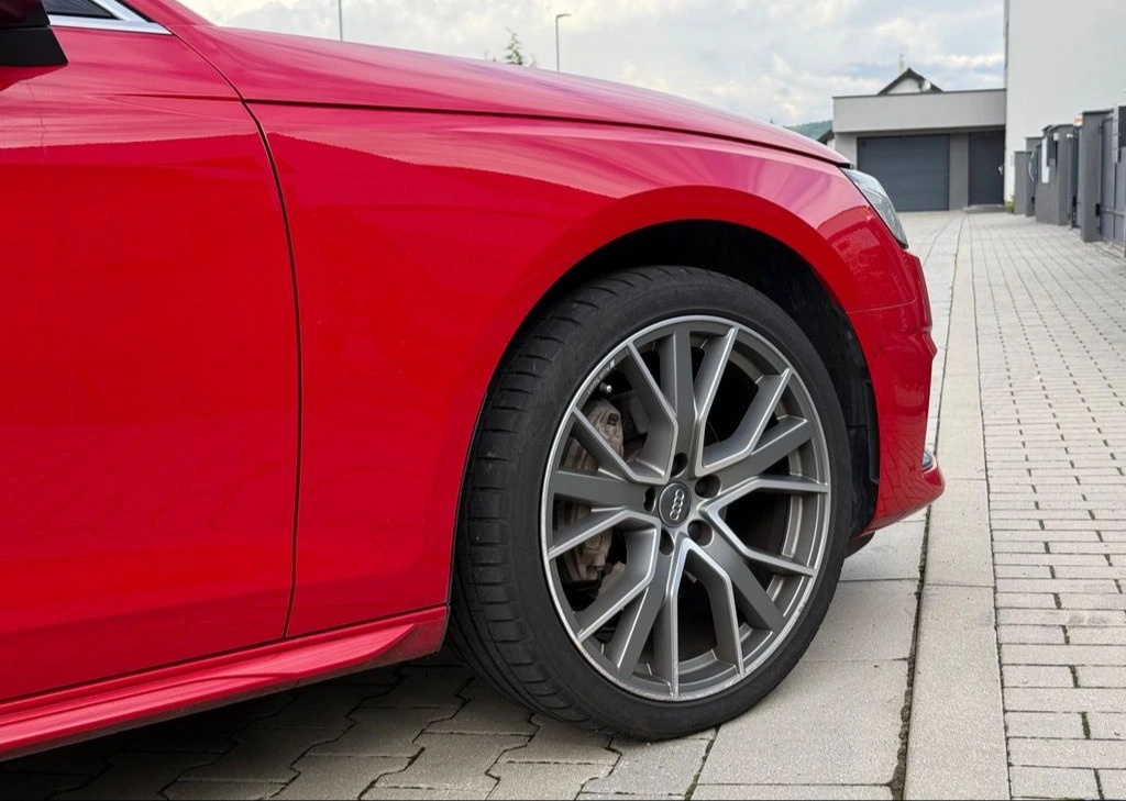 Audi A4, S-line Facelift 2.0 TDi 140kW - 6