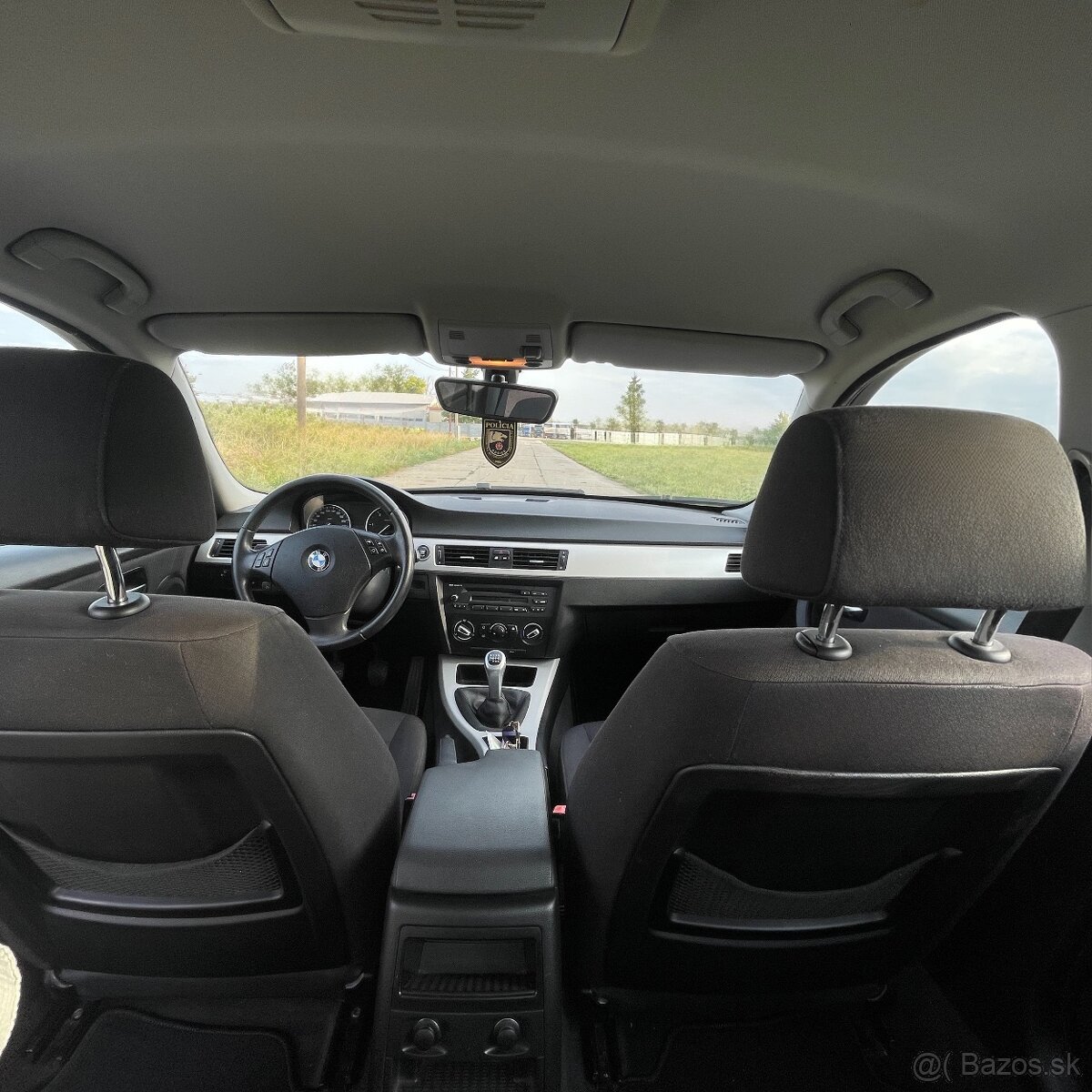 BMW E90 318d FACELIFT - 6