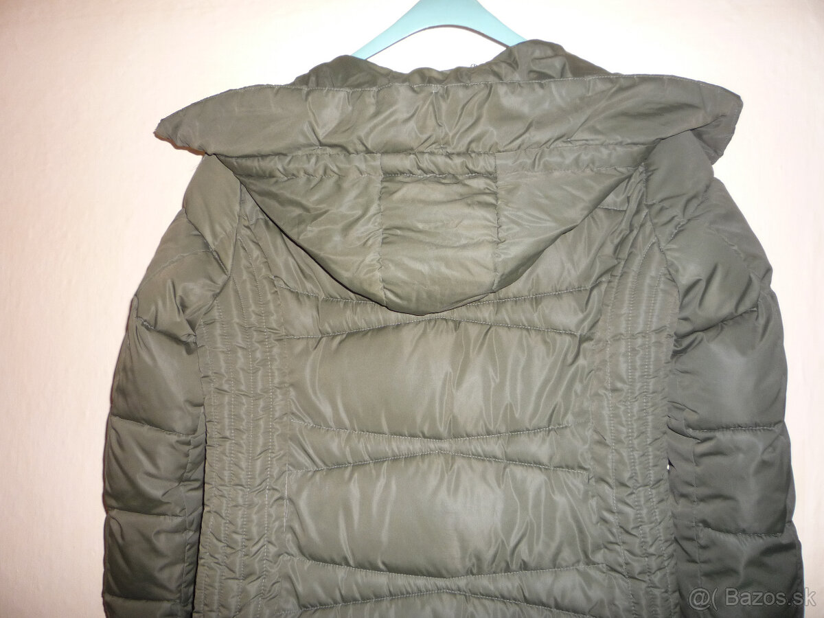 Dámsky prešívaný kabát s kapucňou zn. GAROFF - 6