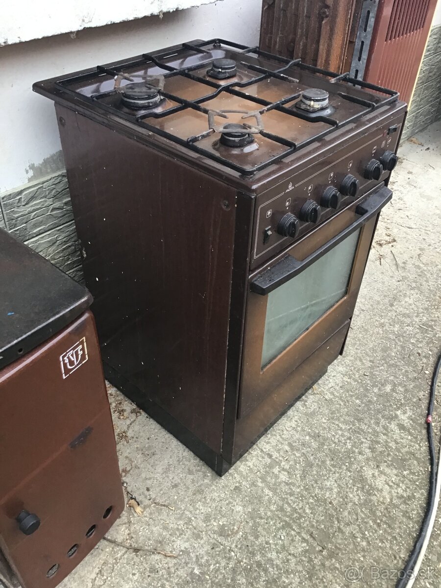 KOMBINOVANý STARý SPORáK - 6