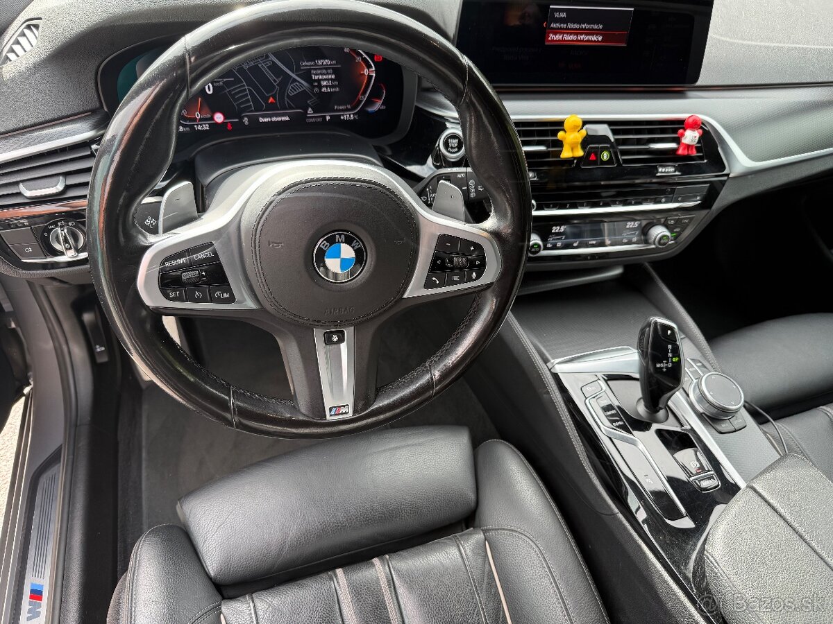 BMW 520xdrive Mpacket - 6