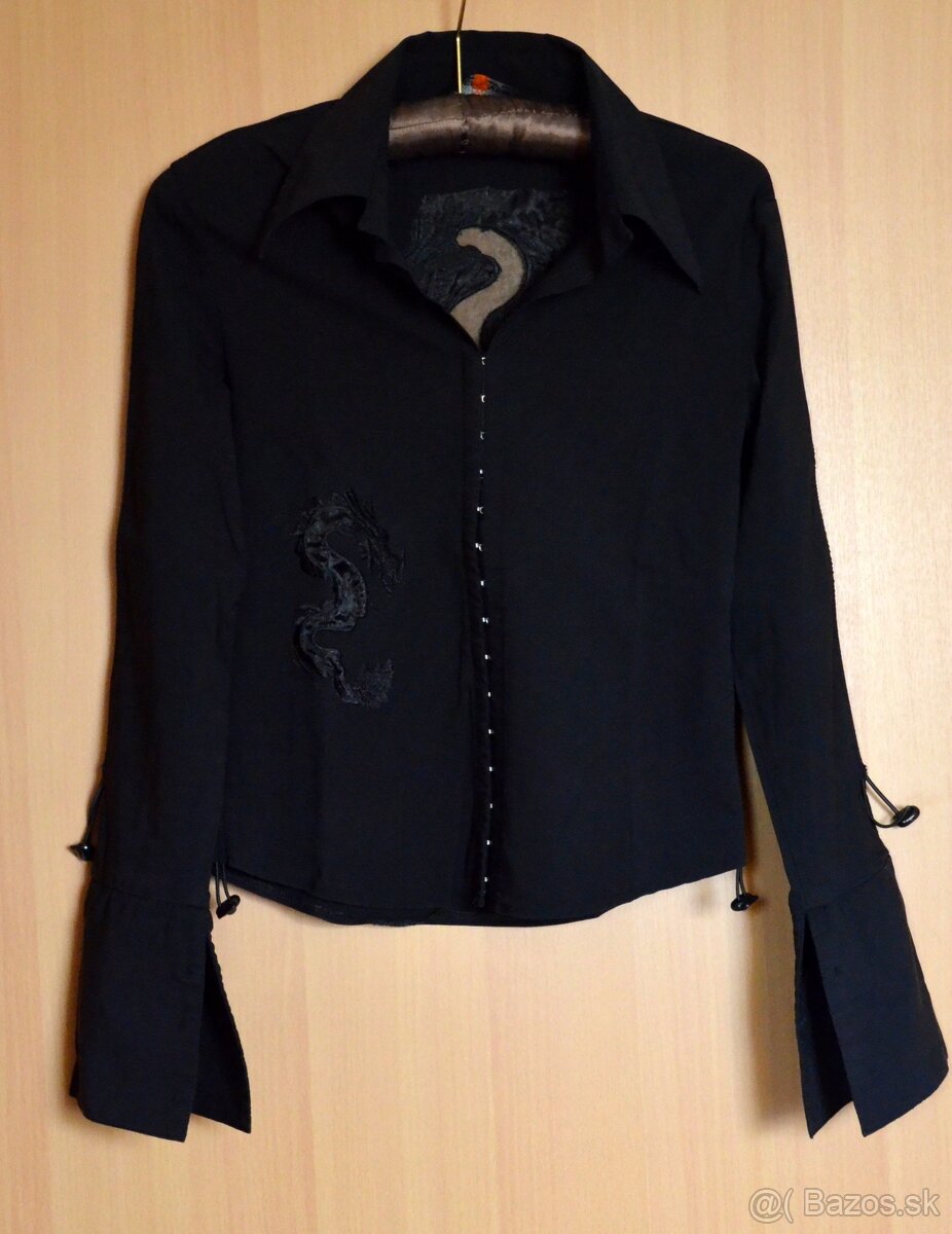 Čierna blúzka s drakom - 6