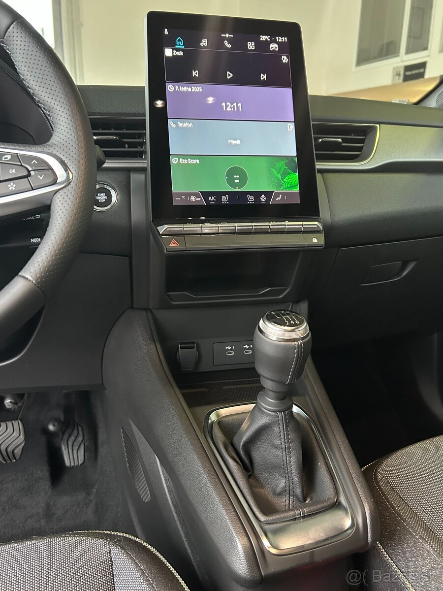 Renault Captur Techno TCe 90 E6W - NOVÝ - 6