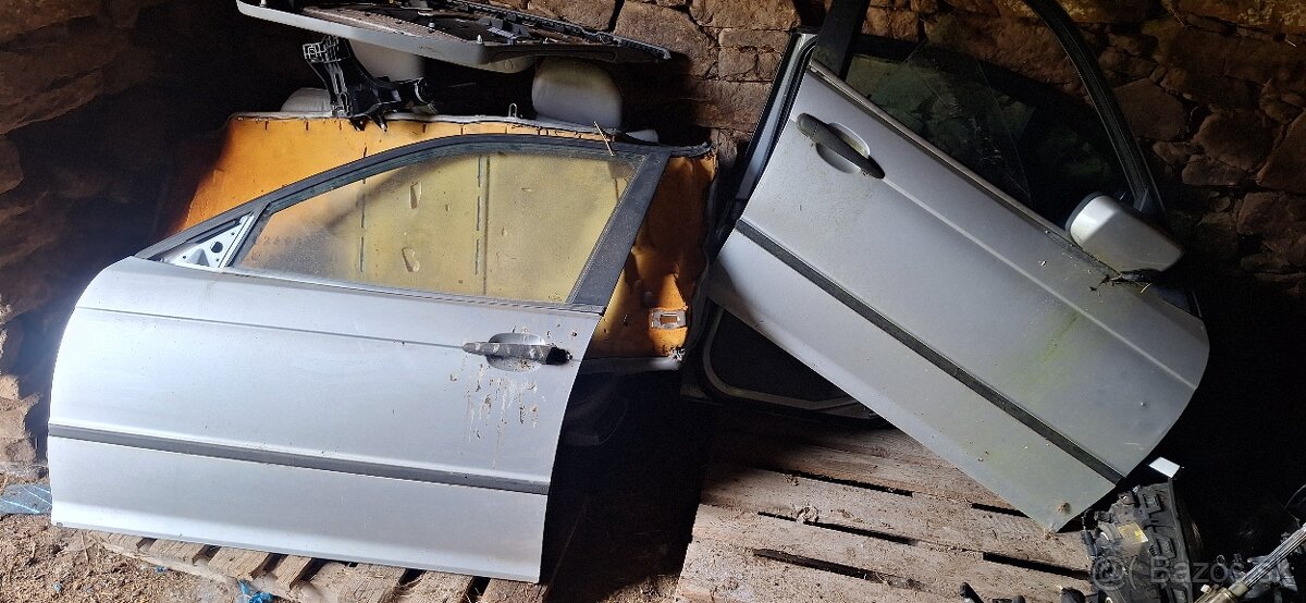 Predám BMW E46 320D - 6