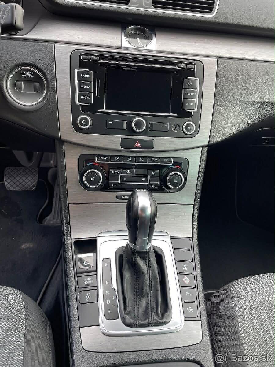 Volkswagen Passat B7 2.0 TDI DSG - 6