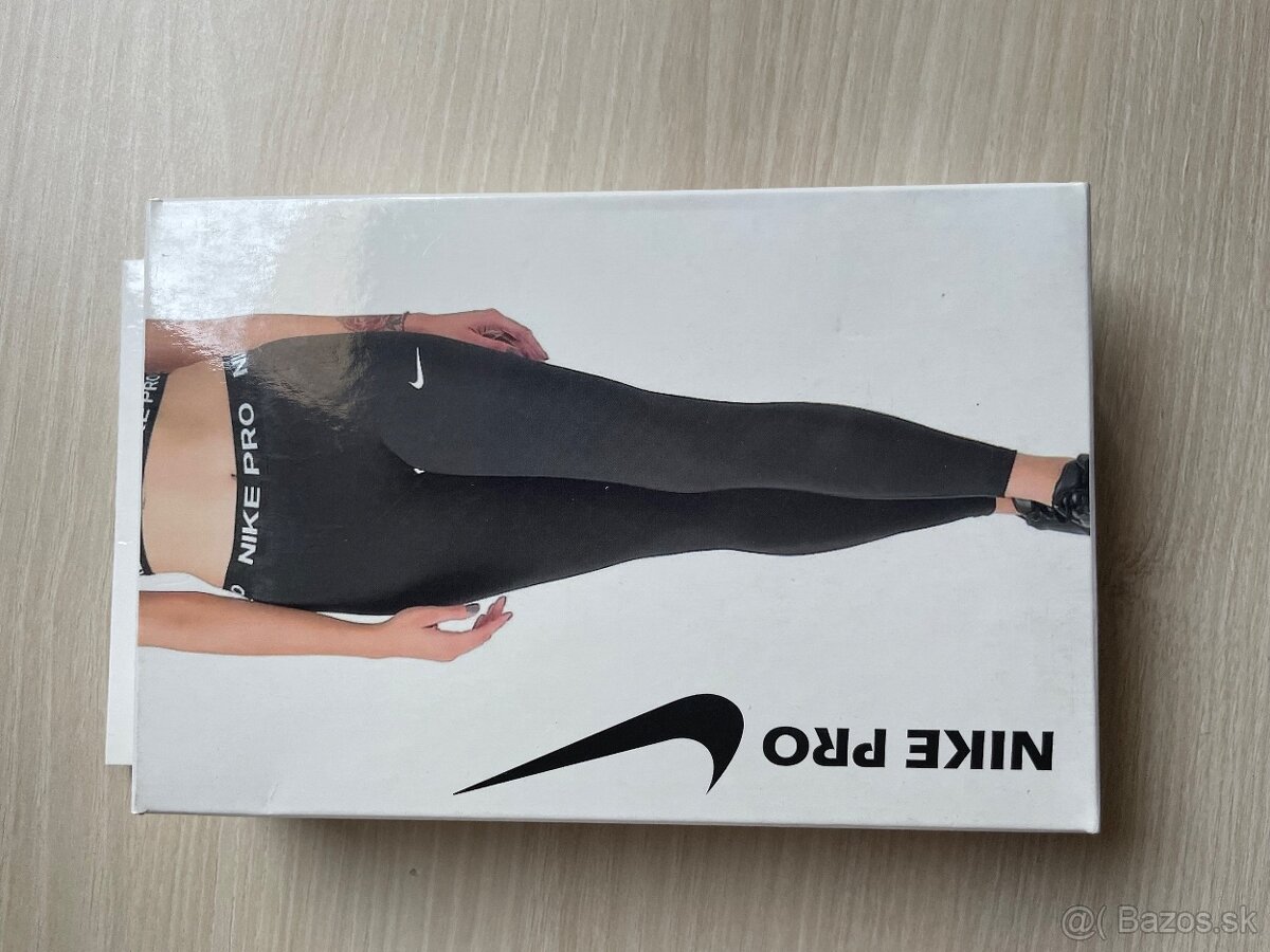 Nike pro - 6