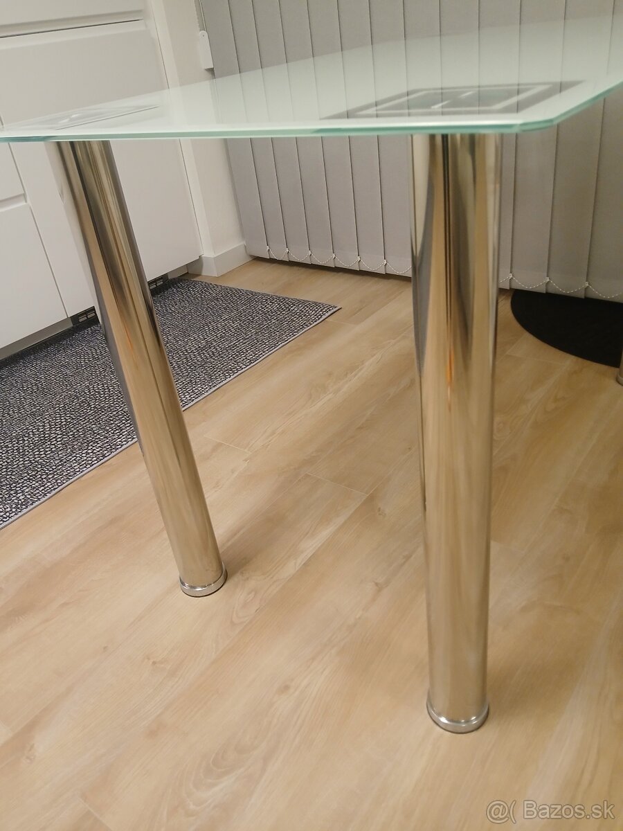 Skleneny jedalensky stol - 6