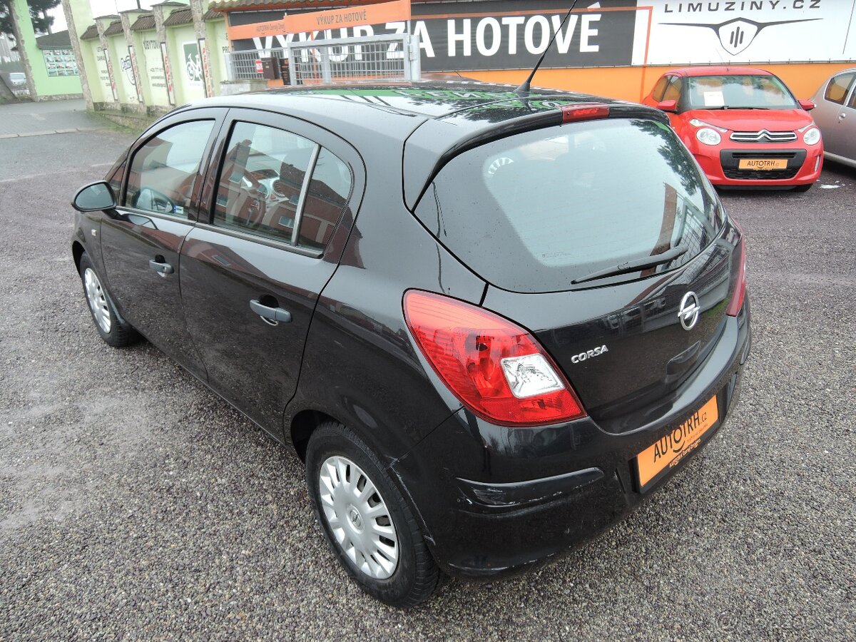 Opel Corsa, 1,2 i ČR 1.maj. 44tkm 2012 - 6