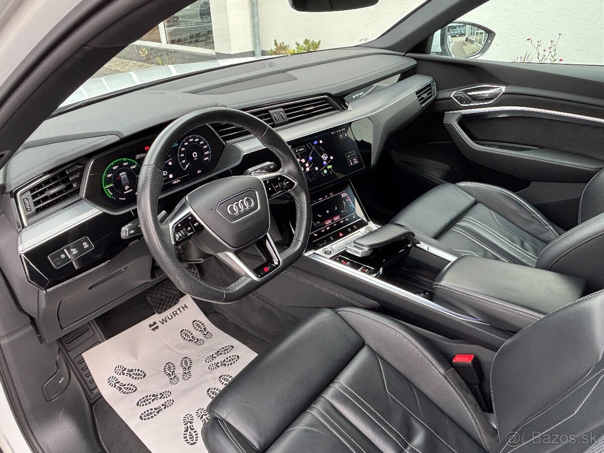 Audi E-tron 50 quattro S line - 6