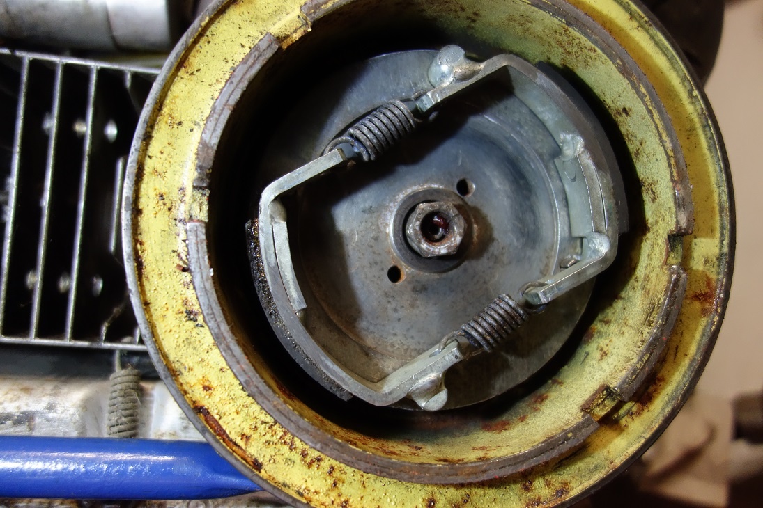 motor Agzat bez riaditok - 6