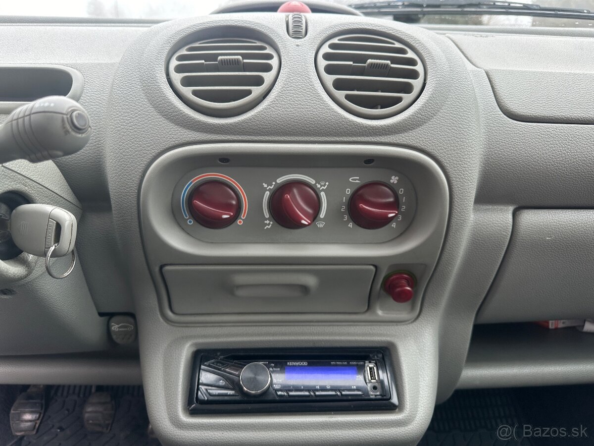 Predám Renault Twingo 1.2 16V - 6