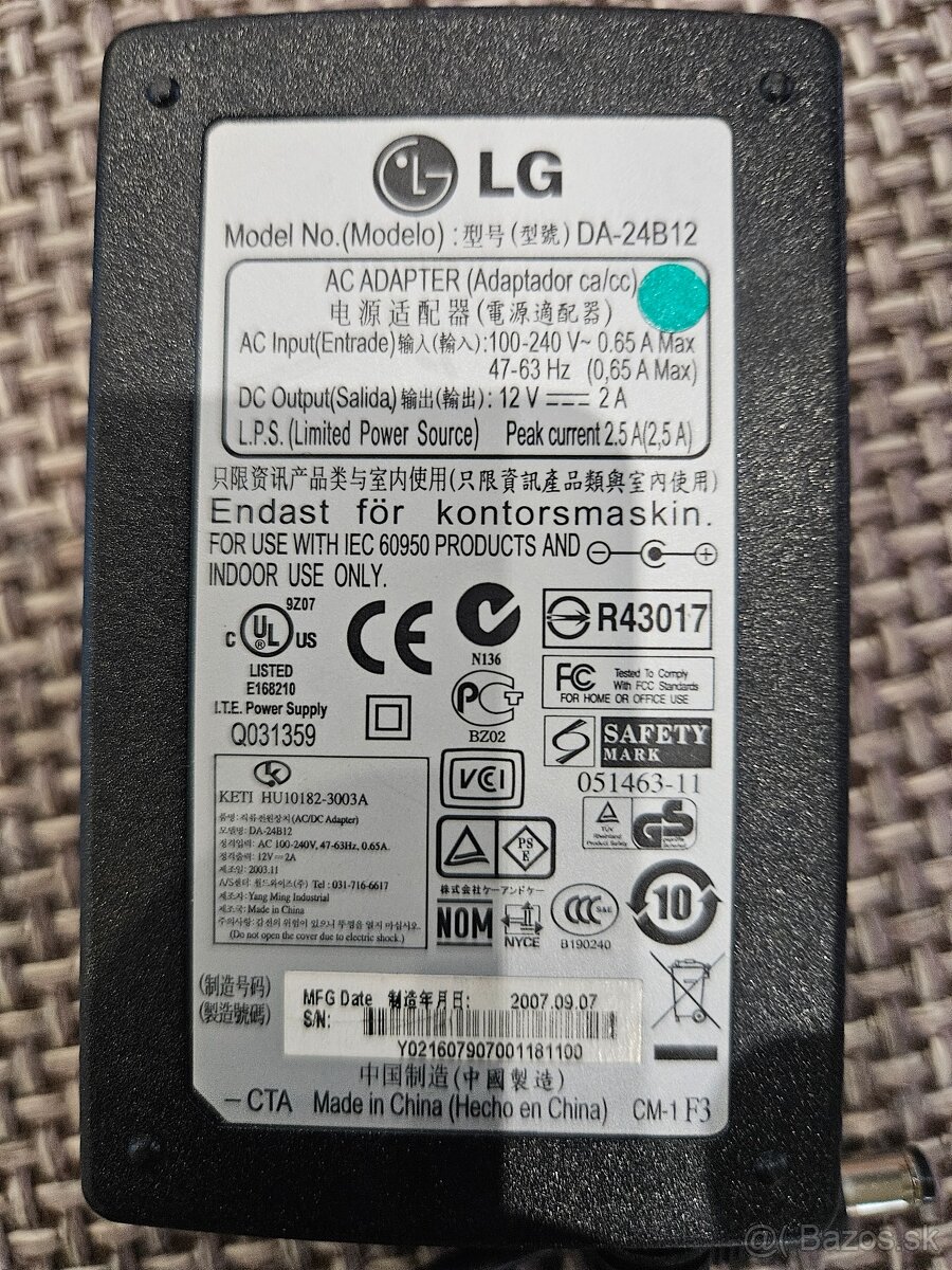 Adaptéry, trafá - 6