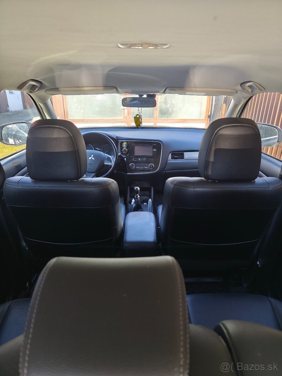 MitsubishiOutlander 4x4 - 6