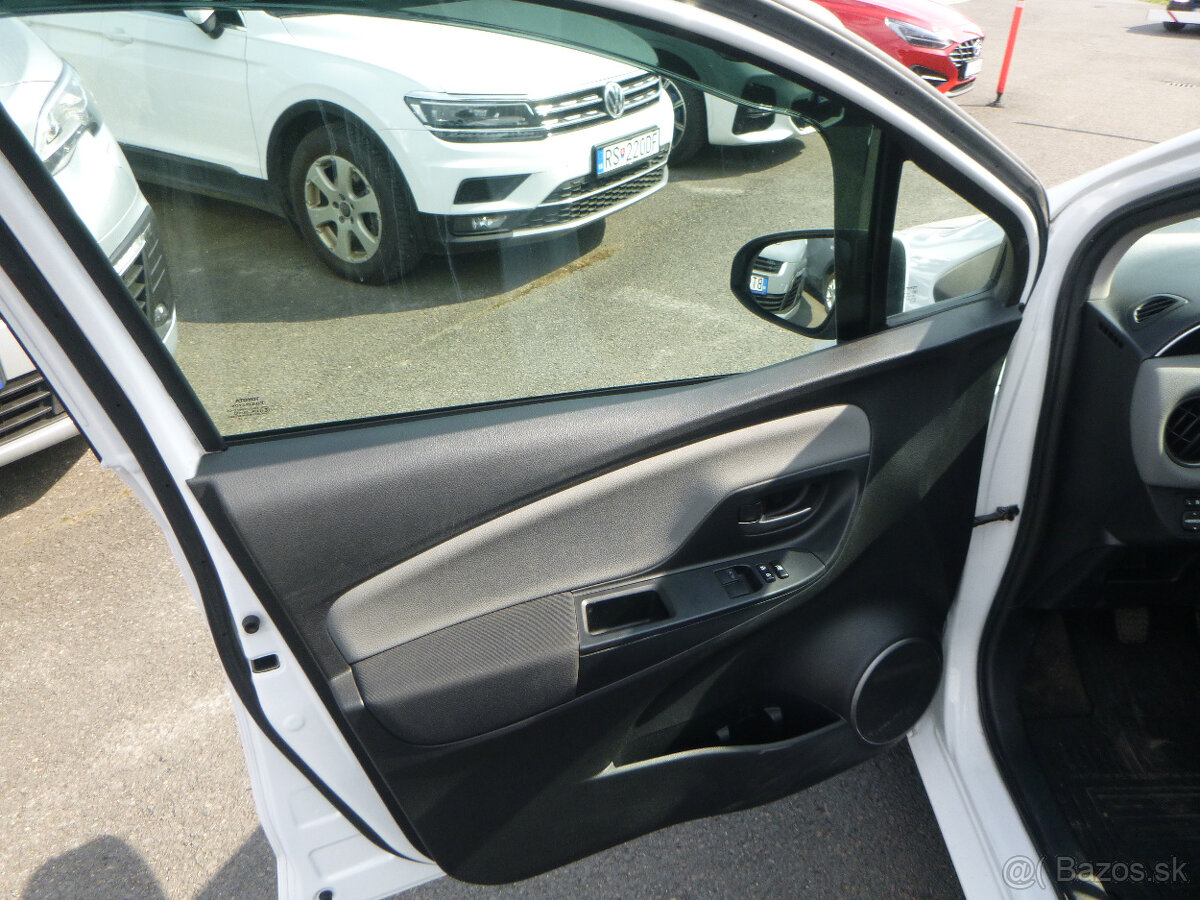 Toyota Yaris 1,3i 2016 - 6