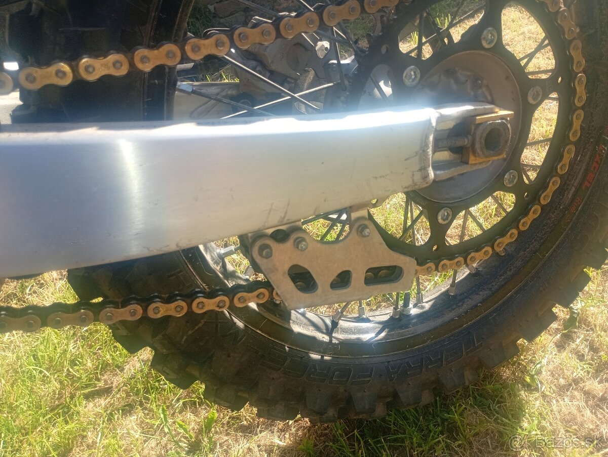 Yamaha yzf 450 2017 - 6