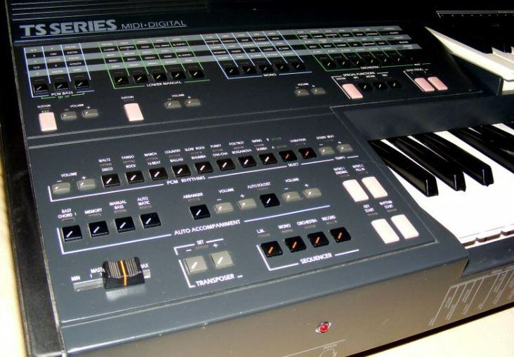 Syntetizátor, elektrický organ FARFISA TS600. - 6