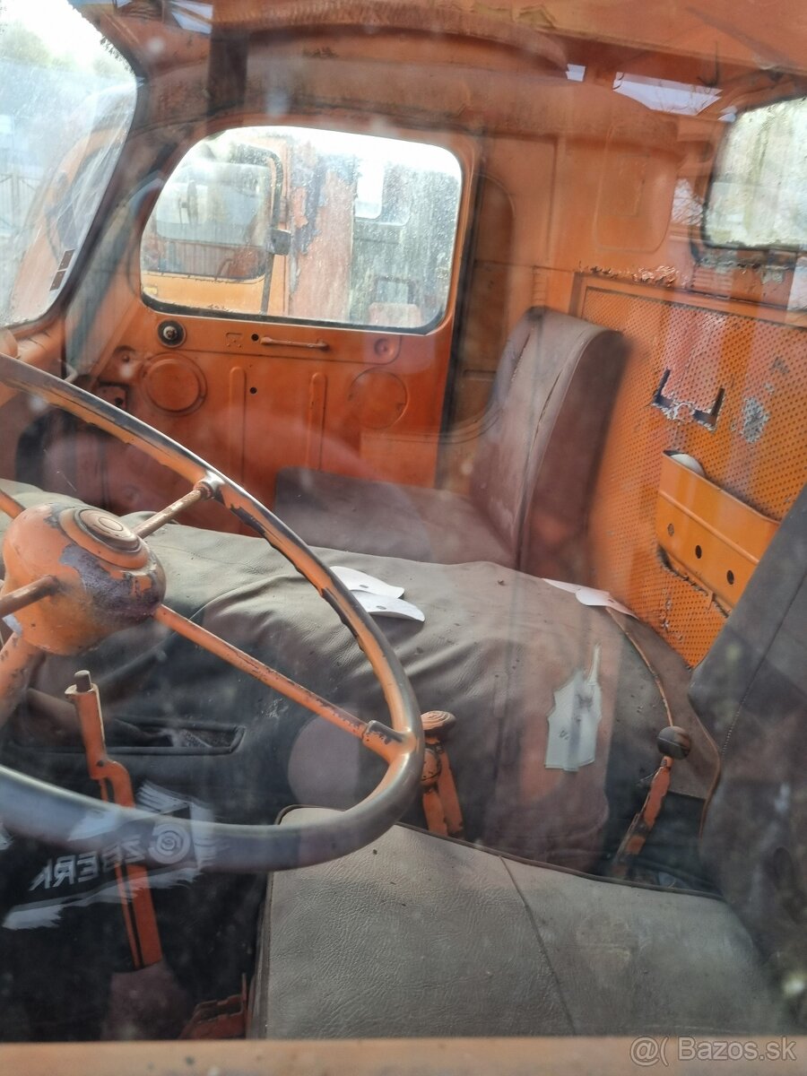 Praga V3S - Vetrieska - Autožeriav - 6