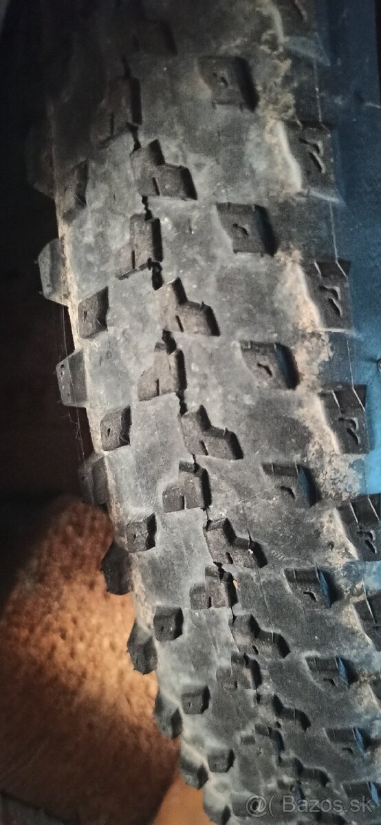Predám jazdené plášte Pirelli Scorpion 29x2,40 - 6