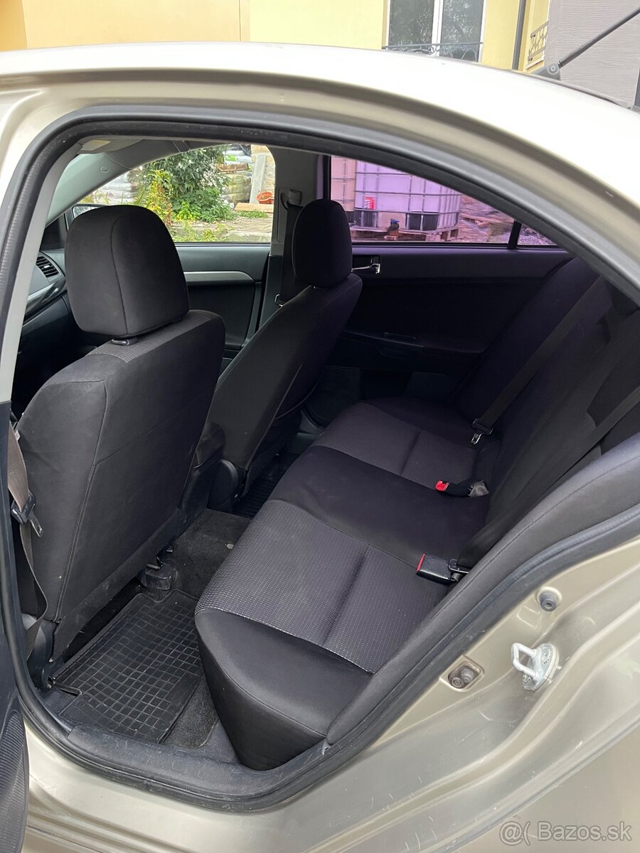 Mitsubishi lancer 1.8 mivec - 6