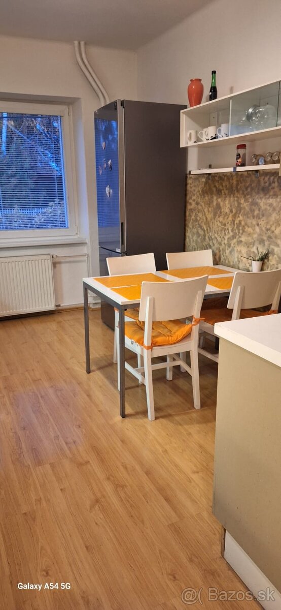 PREDAJ - 5-izbový RD Bernolákovo - 6