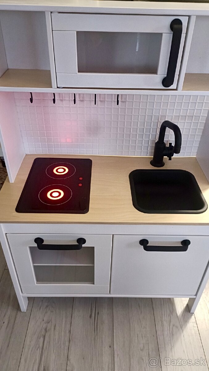 Detská kuchynka s vybavením - darček pod stromček. - 6