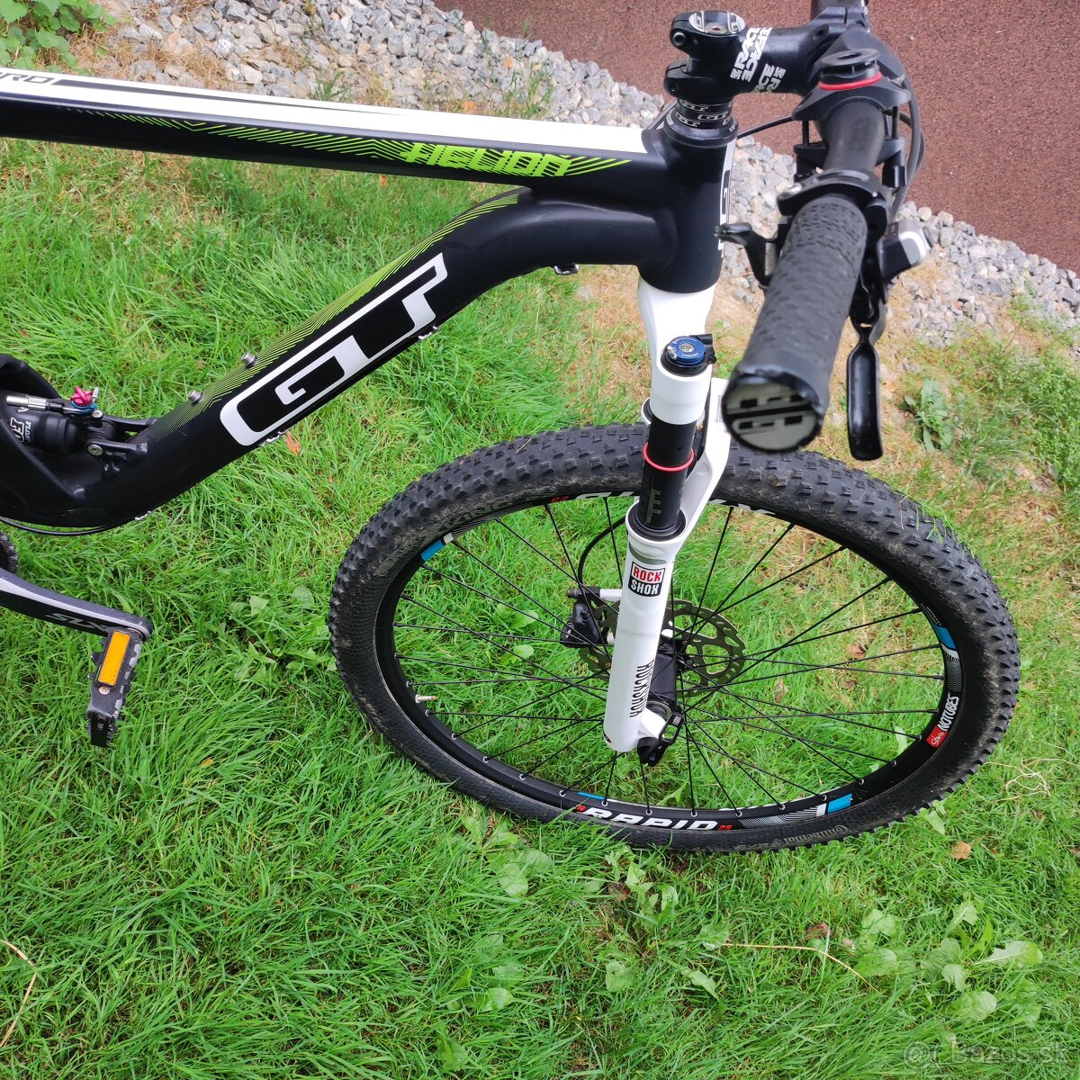 GT-Helion celoodpruženy. - 6