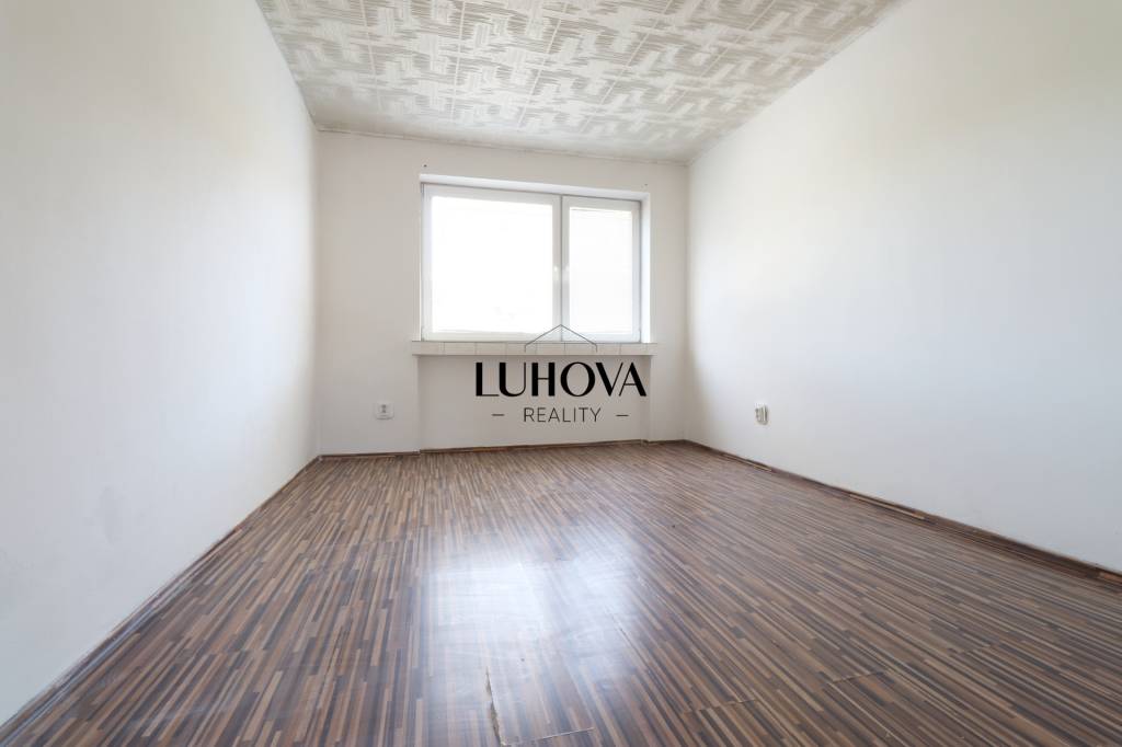 Na predaj 2-izbový byt so záhradkou a garážou - 6