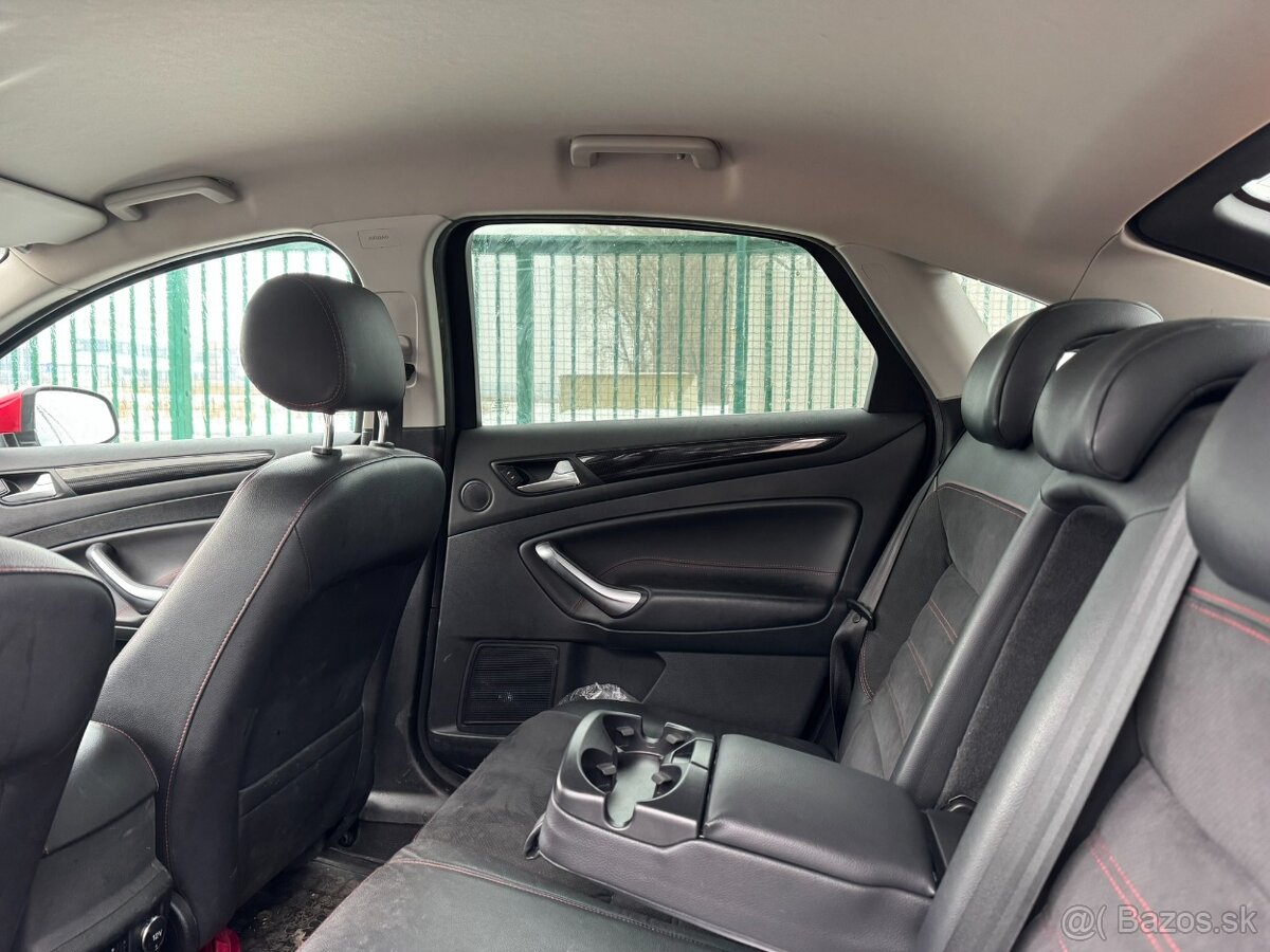 Ford Mondeo 2.0 TDCi Limited X A/T - 6