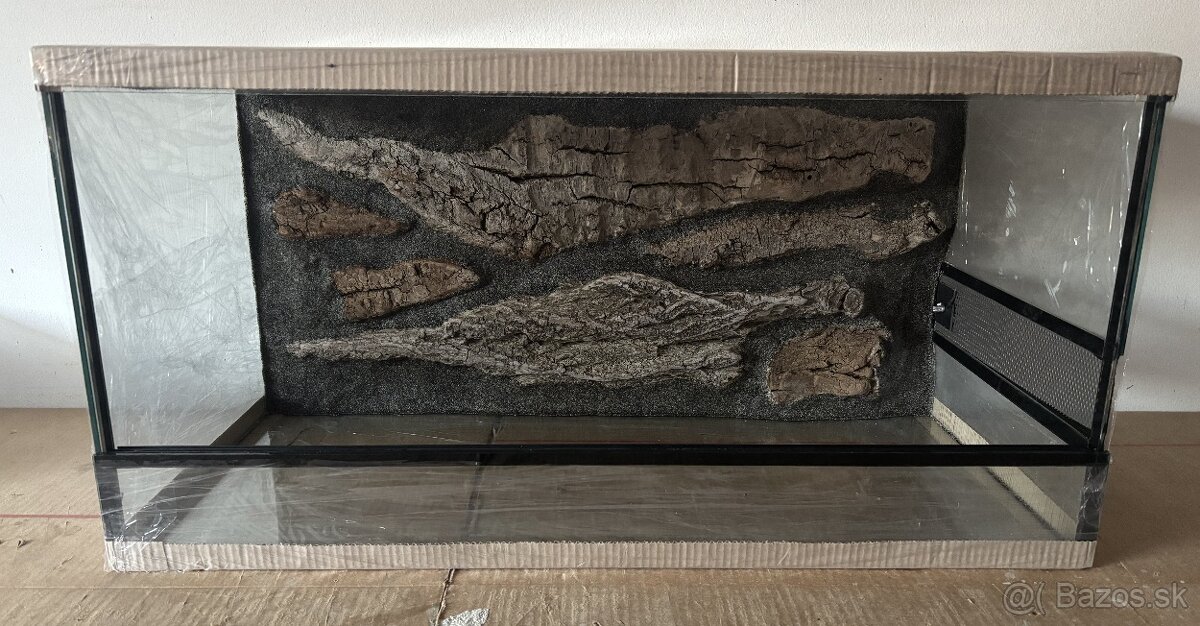 Terárium 70x40x40 s 3D stenou - 6