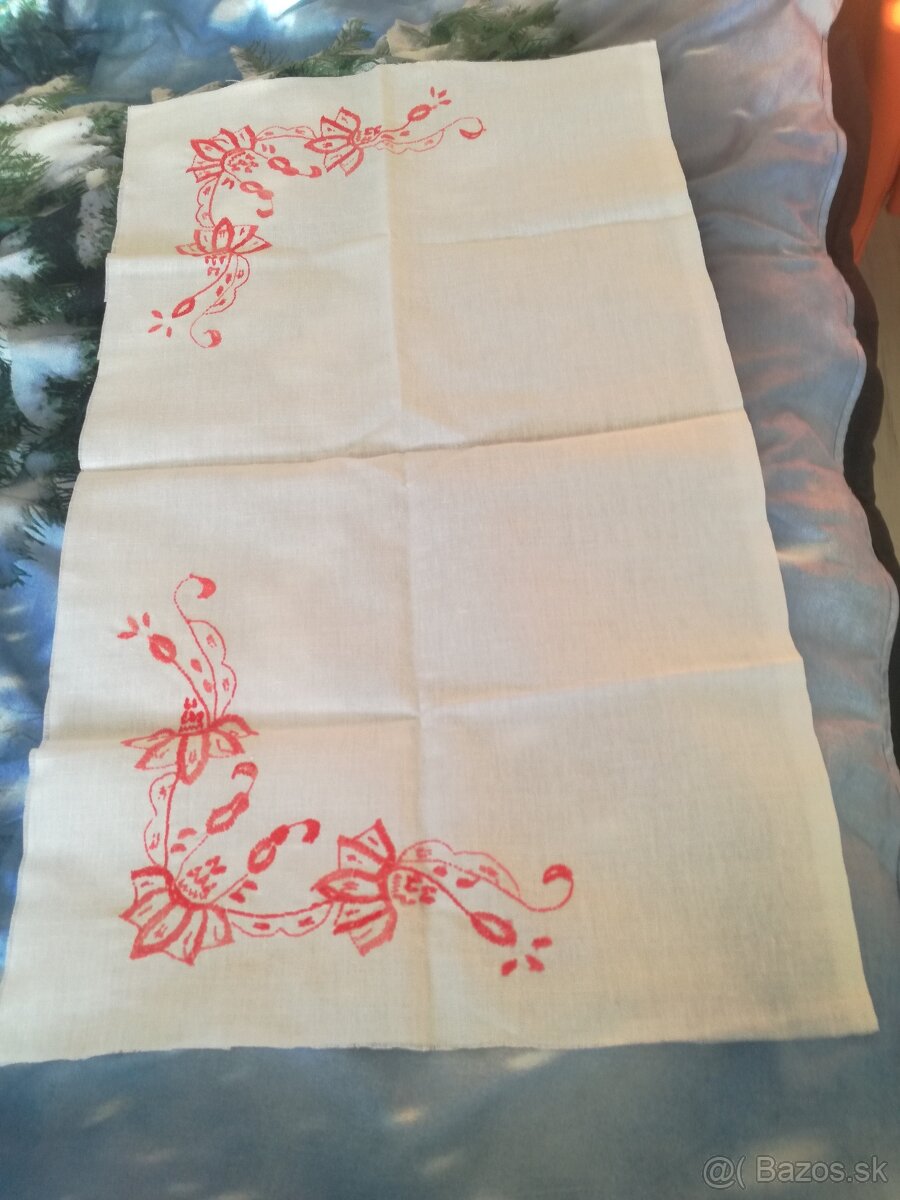 Látky na predaj,vyšívané prestierania - 6