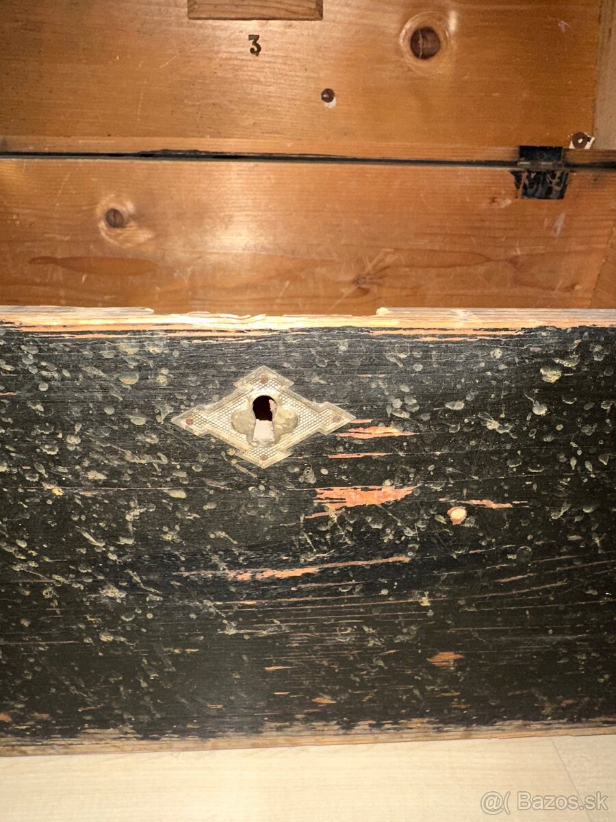 Starožitná Drevená Truhlica - 6