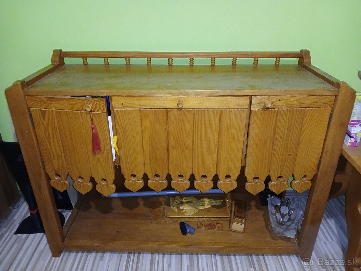 Drevený nábytok - 6