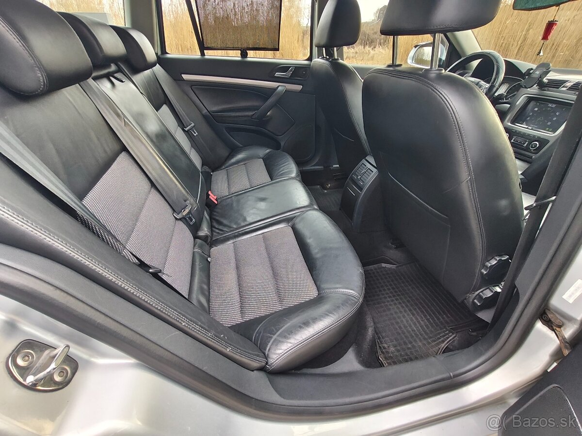 ŠKODA OCTAVIA COMBI FACELIFT 2,0 103 kW Common Rail - 6